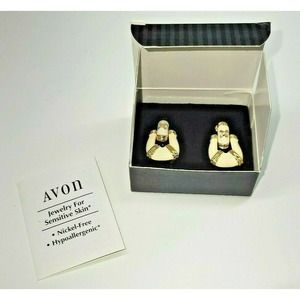 Avon Door Knocker Earrings Clip On White Enamel Gold Year 1995 Nautical Jewelry
